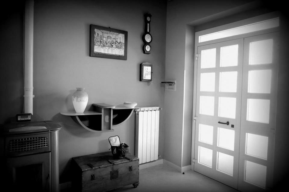Camera Tripla Classic