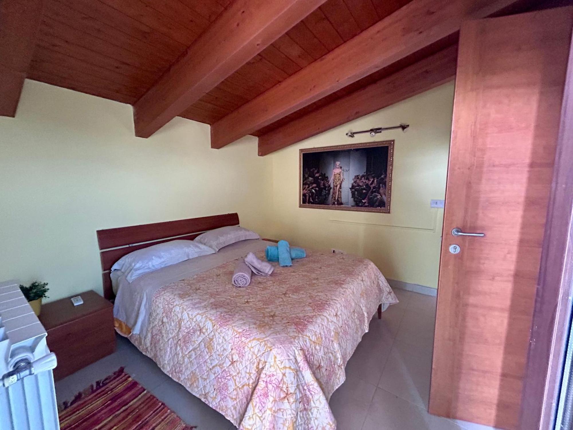 Large Double Room